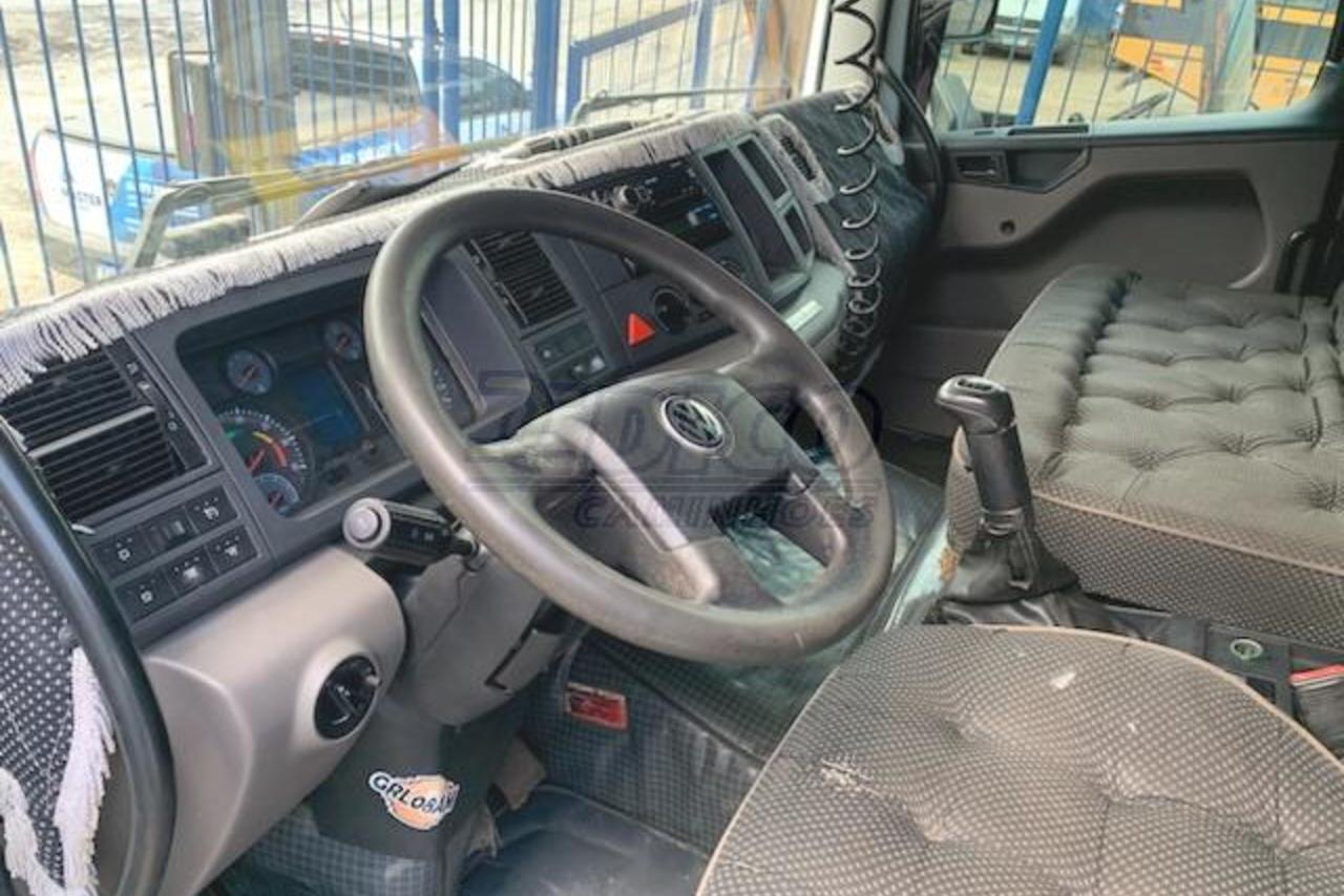 Volkswagen 24-280 E Constellation 6x2 - 14/14 4