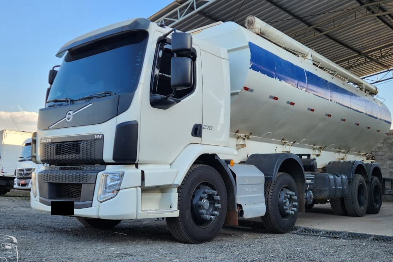 Volvo VM 270 - 19/20 10