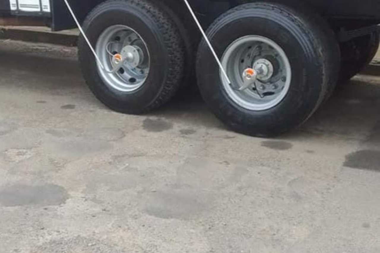 Ford Cargo1418 - 95/95 8