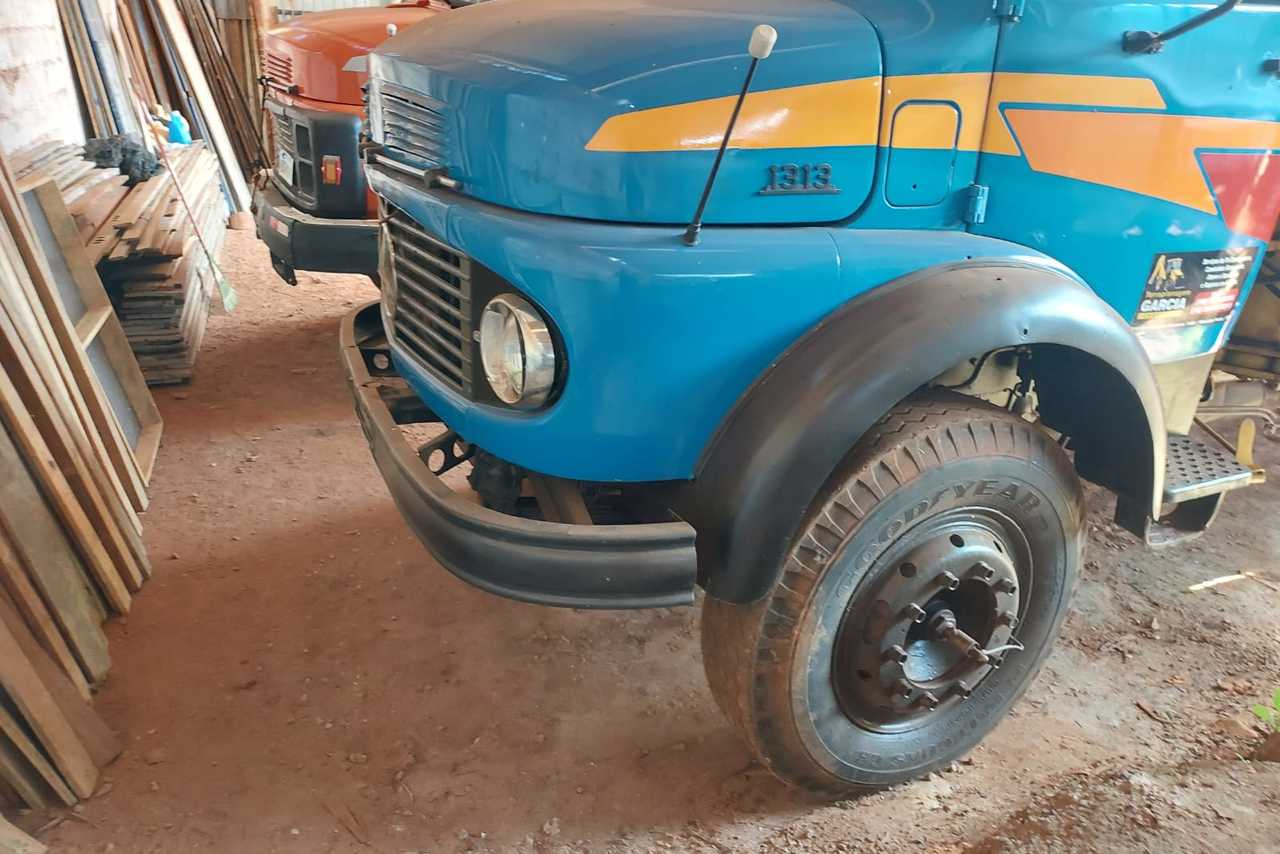 Mercedes Benz MB 1313 - 77/77 7
