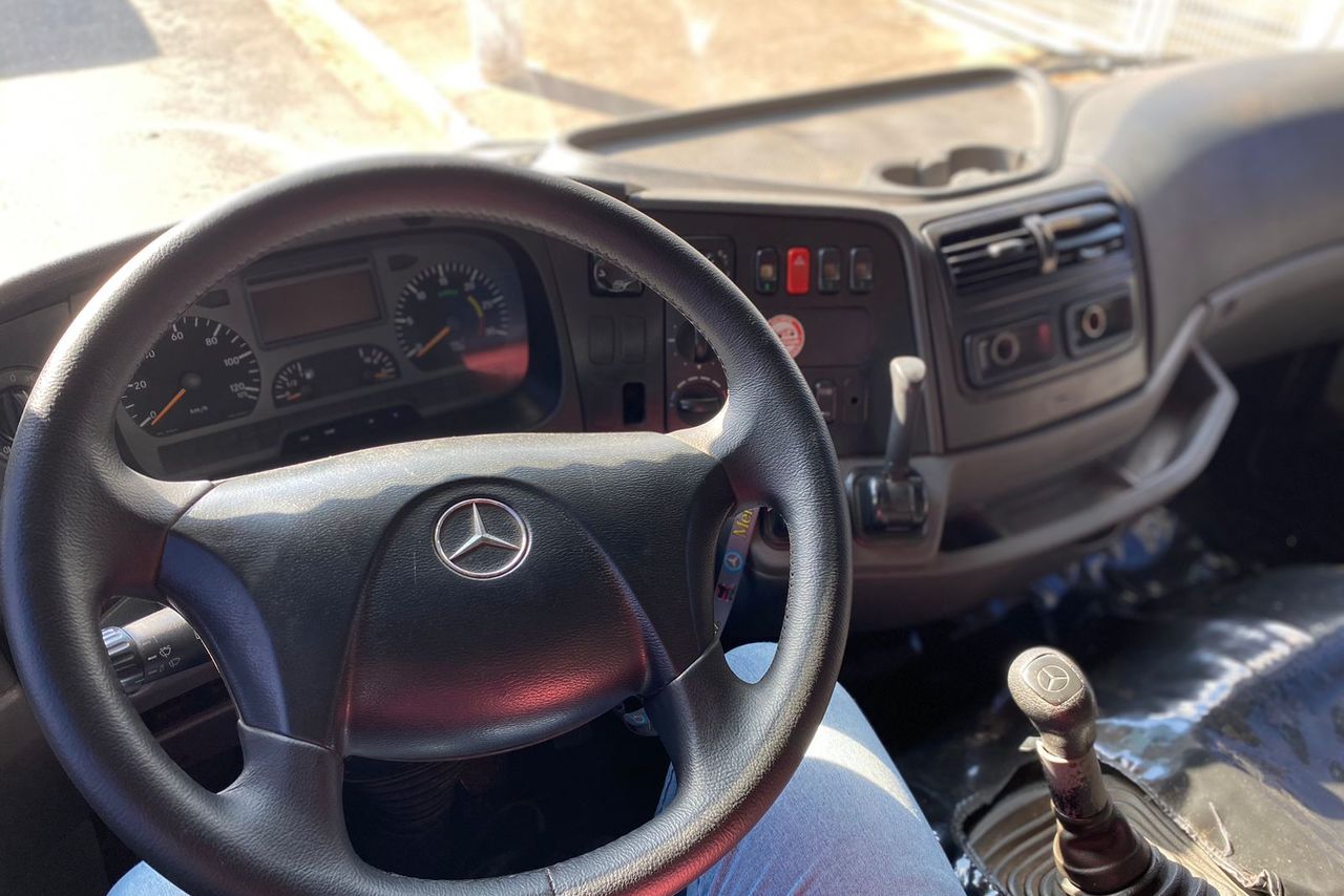 Mercedes Benz Axor 1933 - 06/06 13
