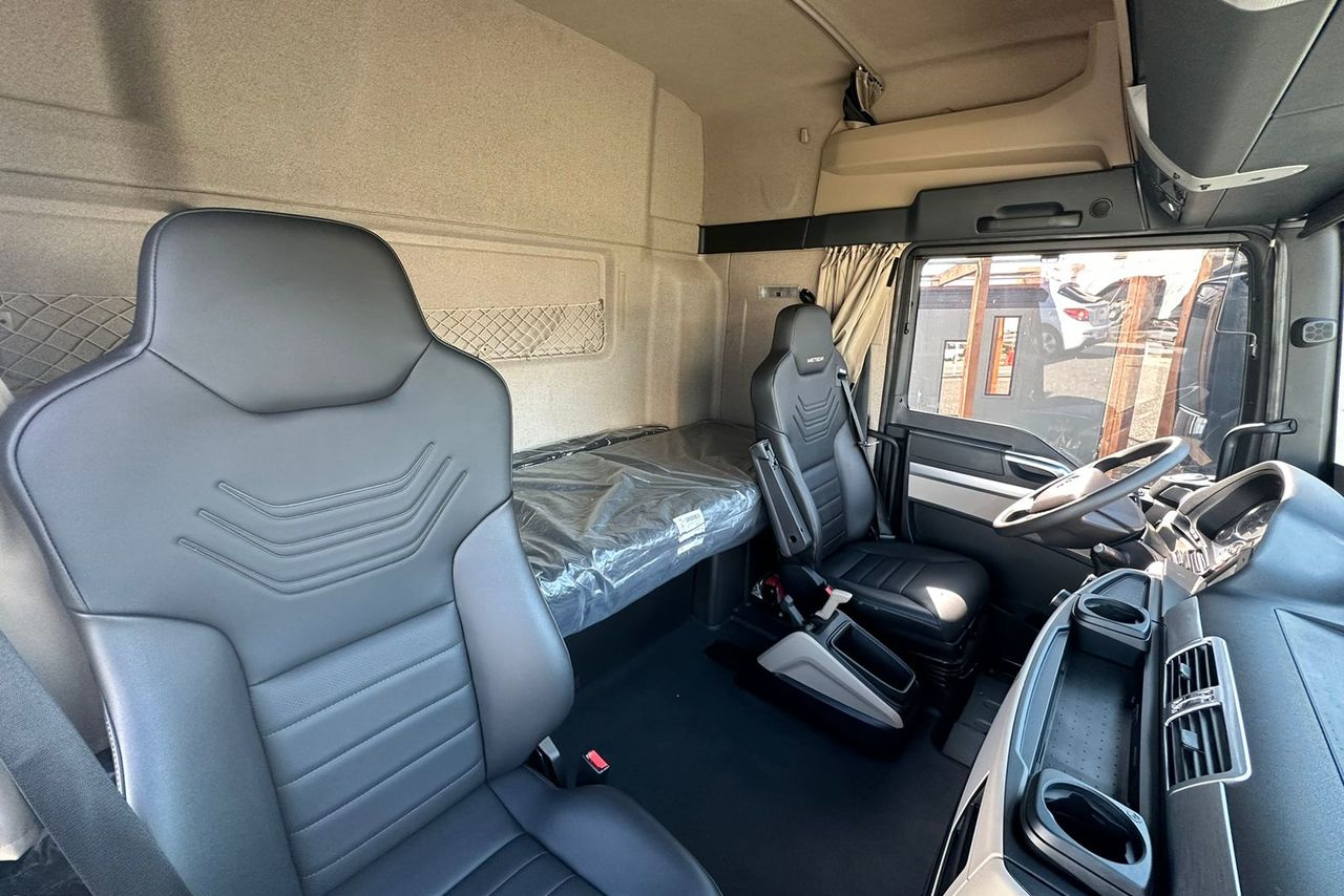 Volkswagen 28-460 6x2 Meteor - 21/22 17