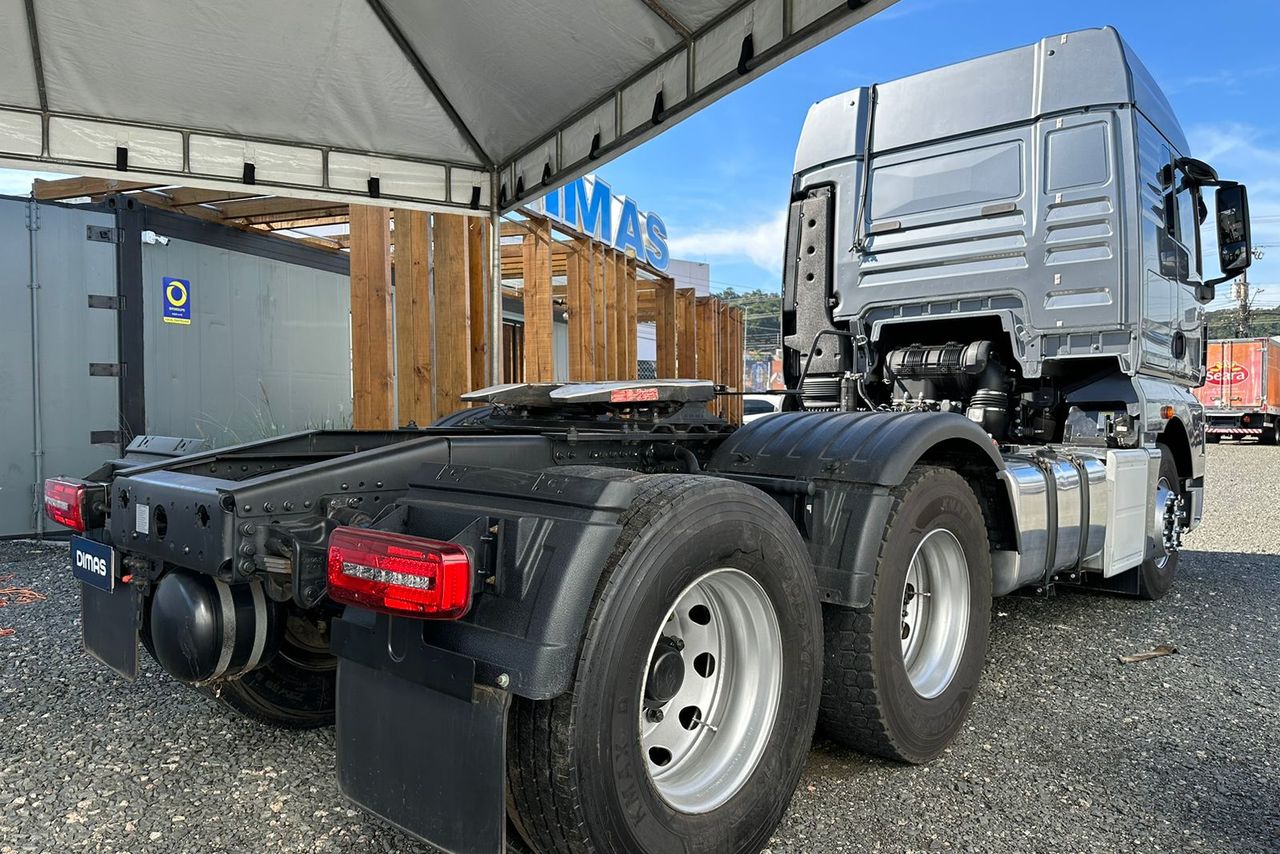 Volkswagen 28-460 6x2 Meteor - 21/22 19