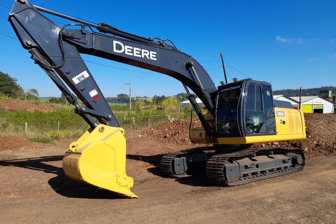 John Deere Hidráulica 210G - 16/16 4