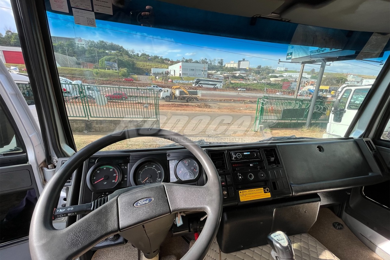 Ford Cargo4331 - 05/05 17