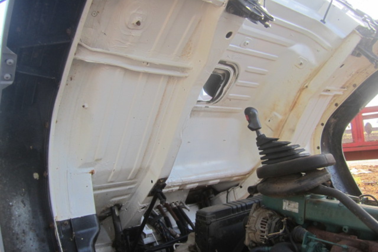 Volkswagen 13-180 - 05/06 10