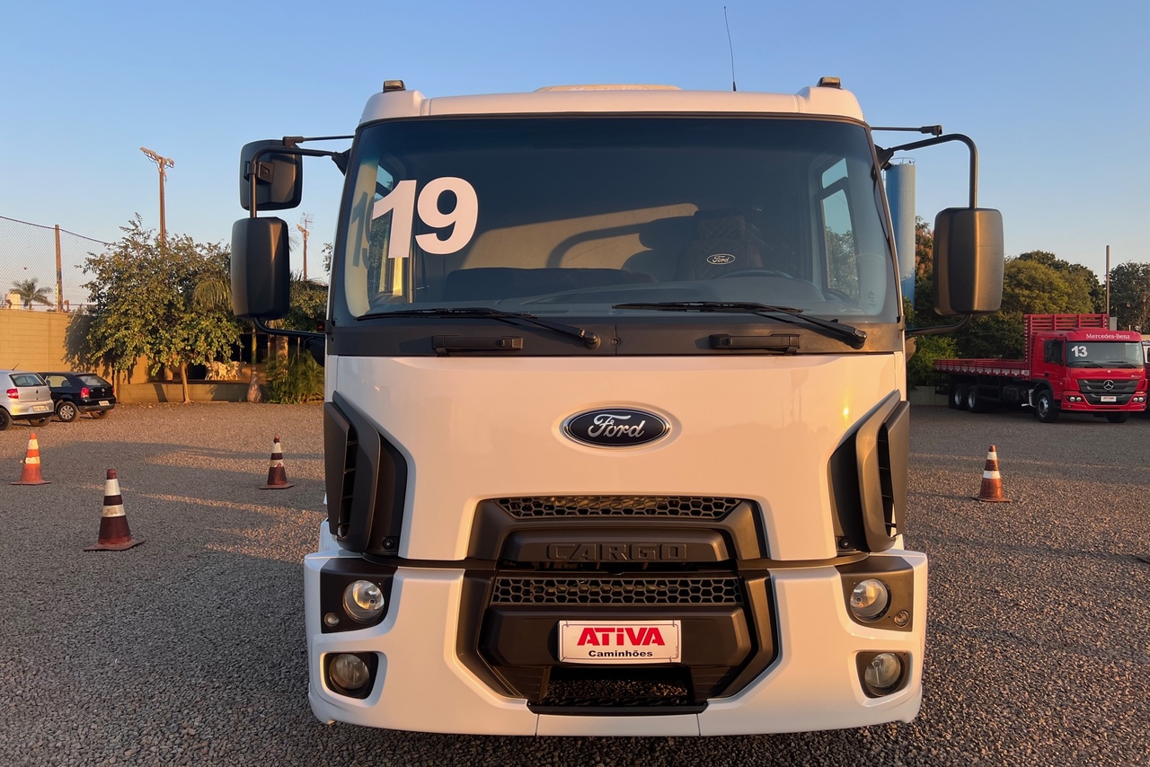 Ford Cargo1723 - 18/19 2