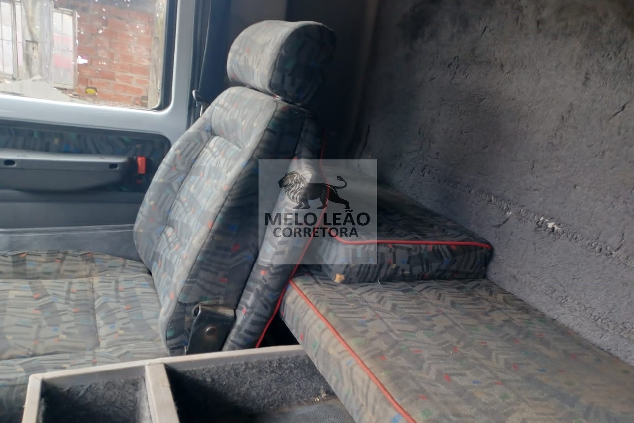 Ford Cargo 2626 - 04/04 10