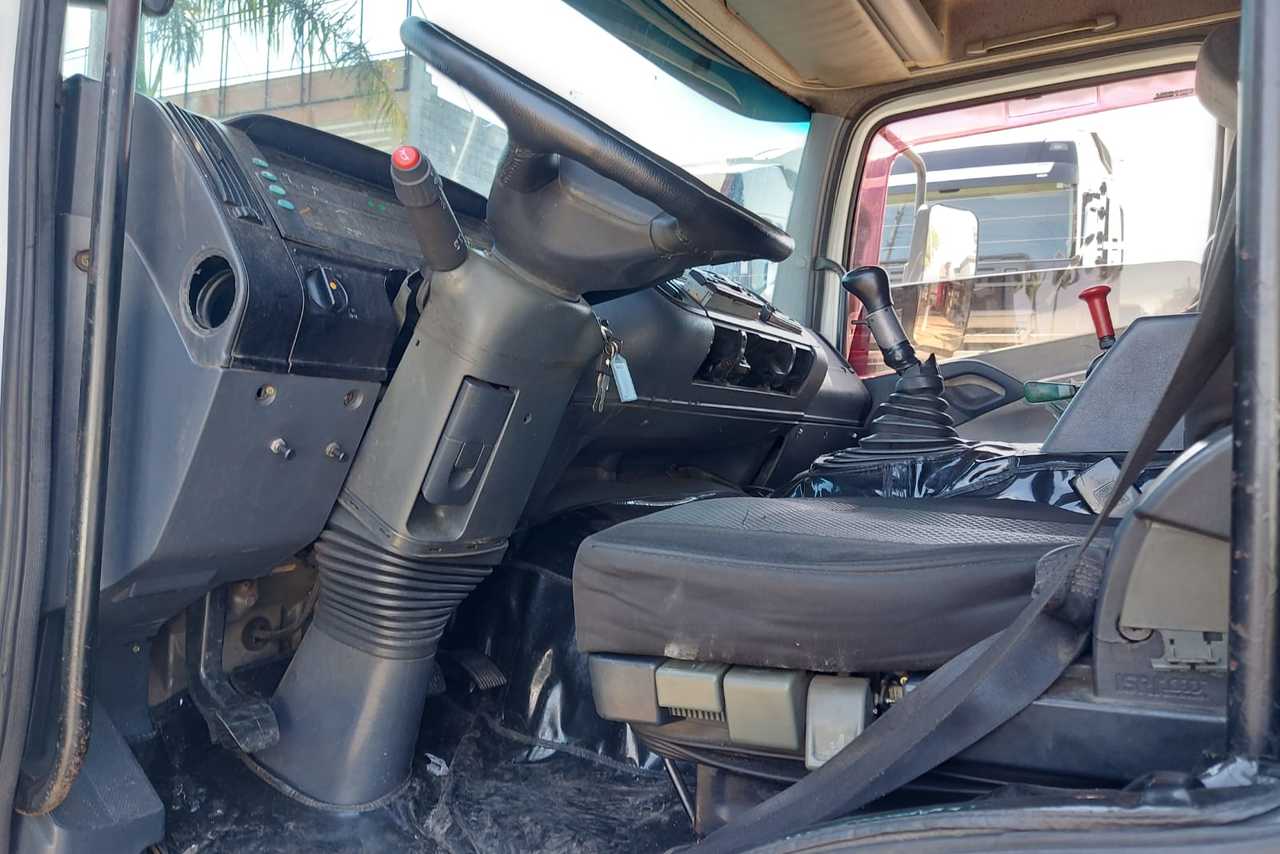 Mercedes Benz MB 1938 - 02/02 9