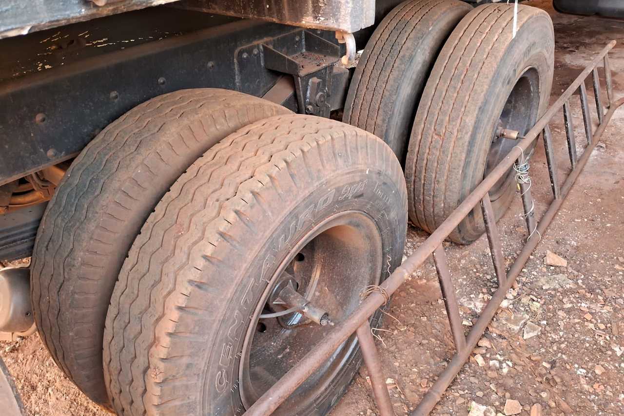 Mercedes Benz MB 1313 - 77/77 6