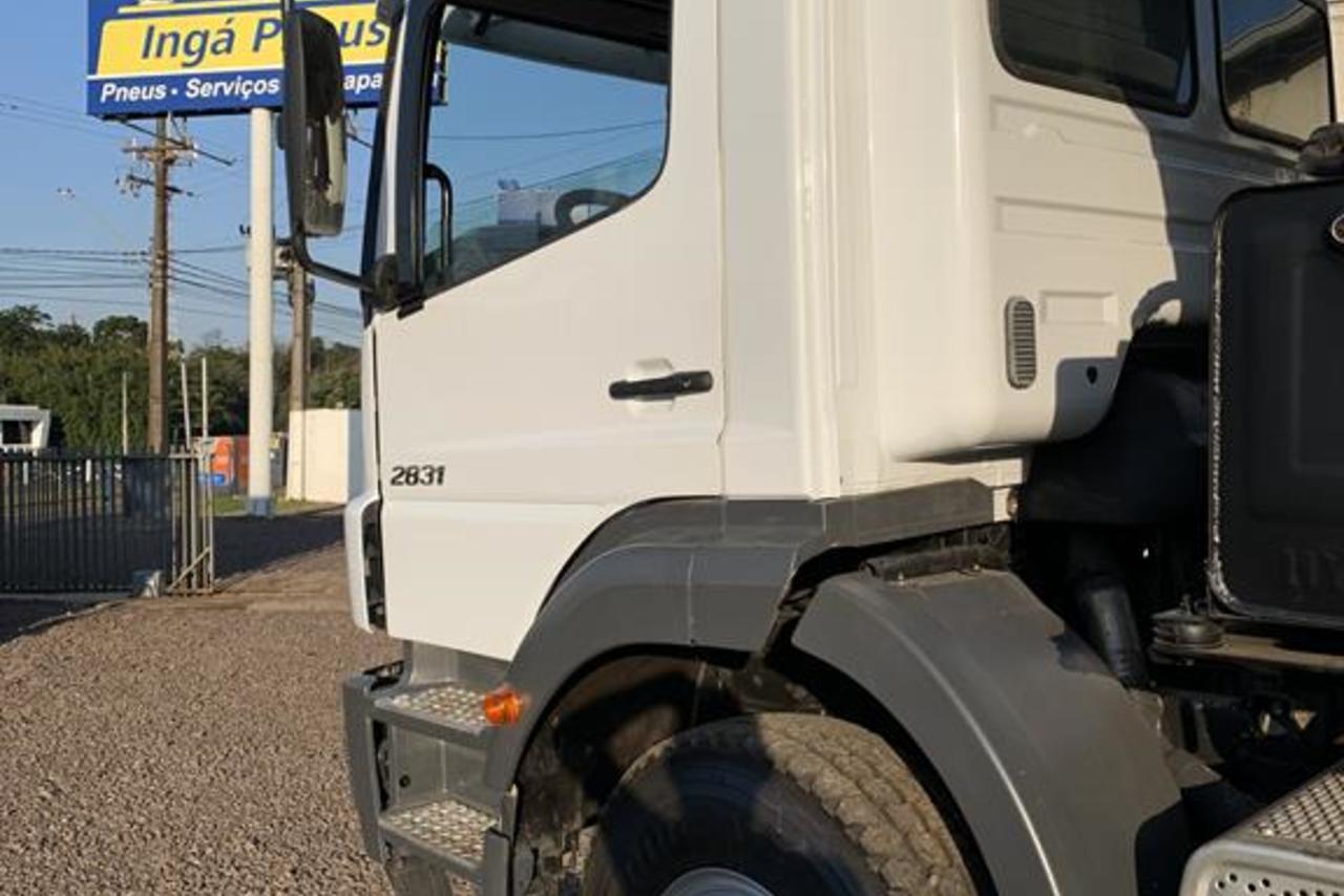 Mercedes Benz Axor 2831 - 11/11 2