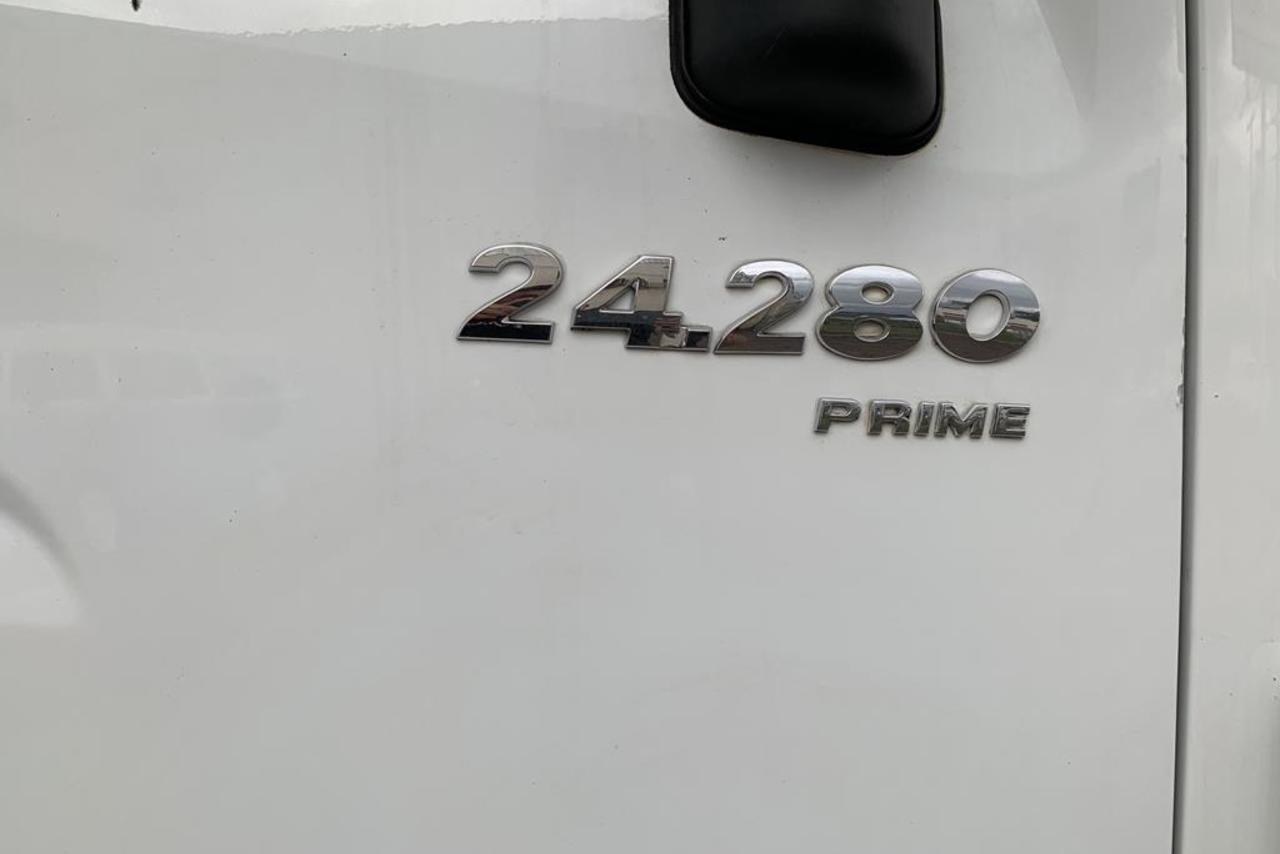 Volkswagen 24-280 E Constellation 6x2 - 18/19 9
