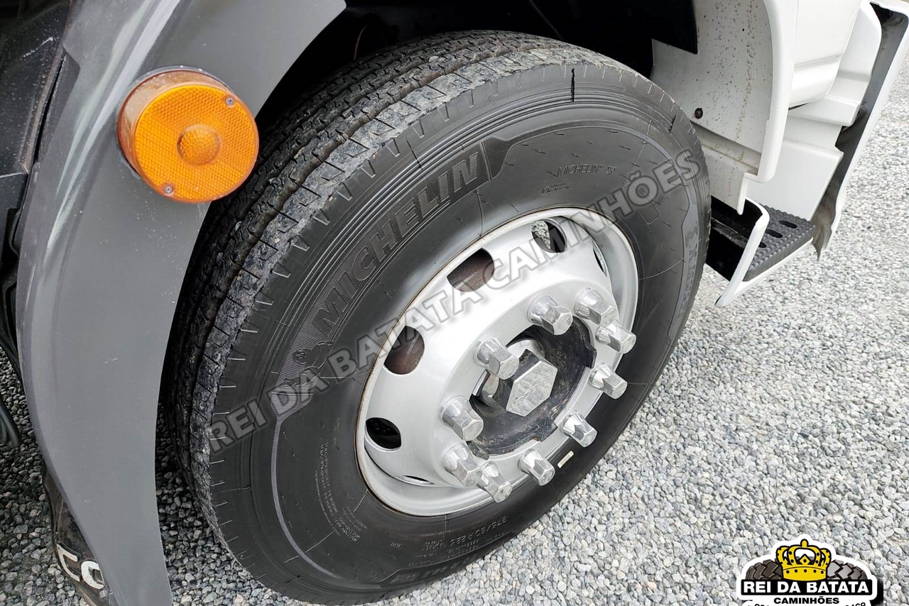 Iveco Tector 240E25 - 09/09 22