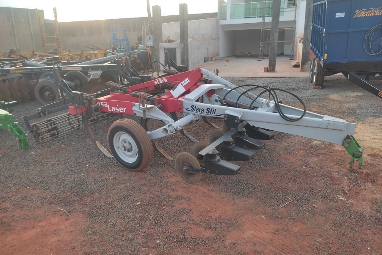 Stara 7 Hastes Controle Remoto - 05/05 2