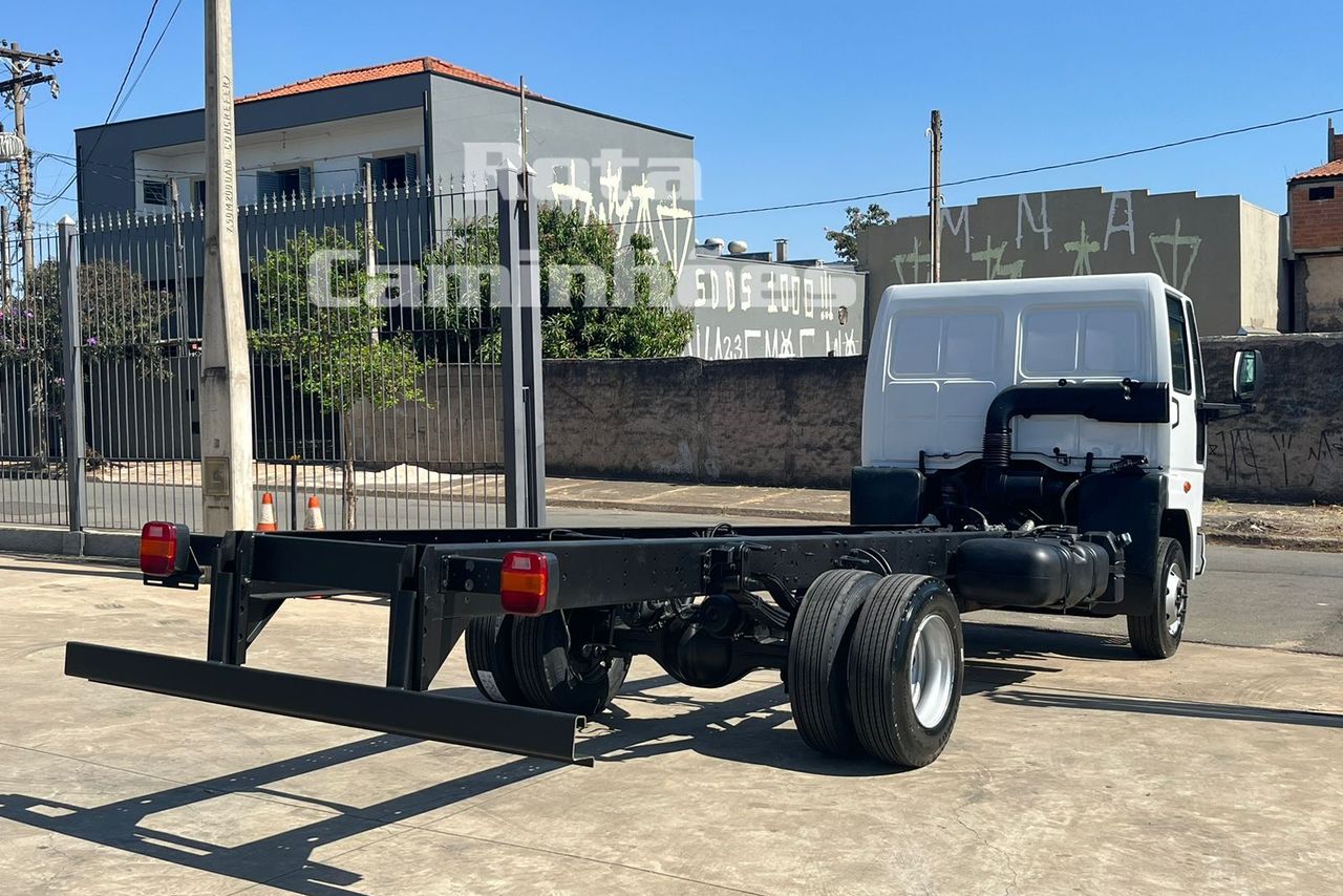 Ford Cargo1119 - 14/15 2