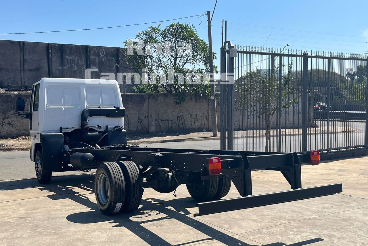 Ford Cargo1119 - 14/15 6