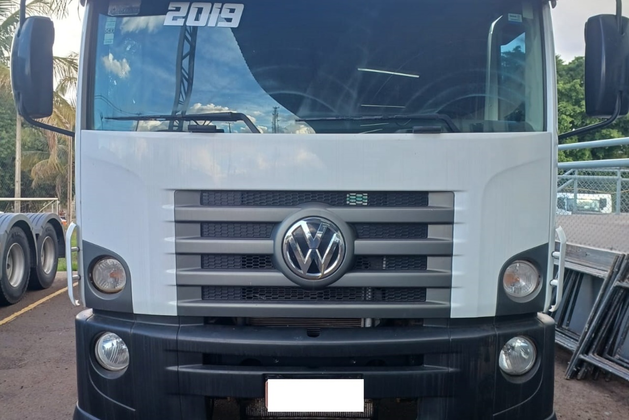 Volkswagen 24-280 E Constellation 6x2 - 18/19 3