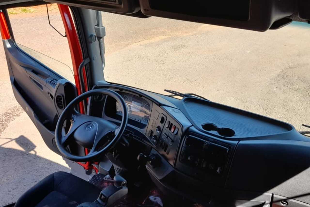 Mercedes Benz Atego 3030 - 17/18 8