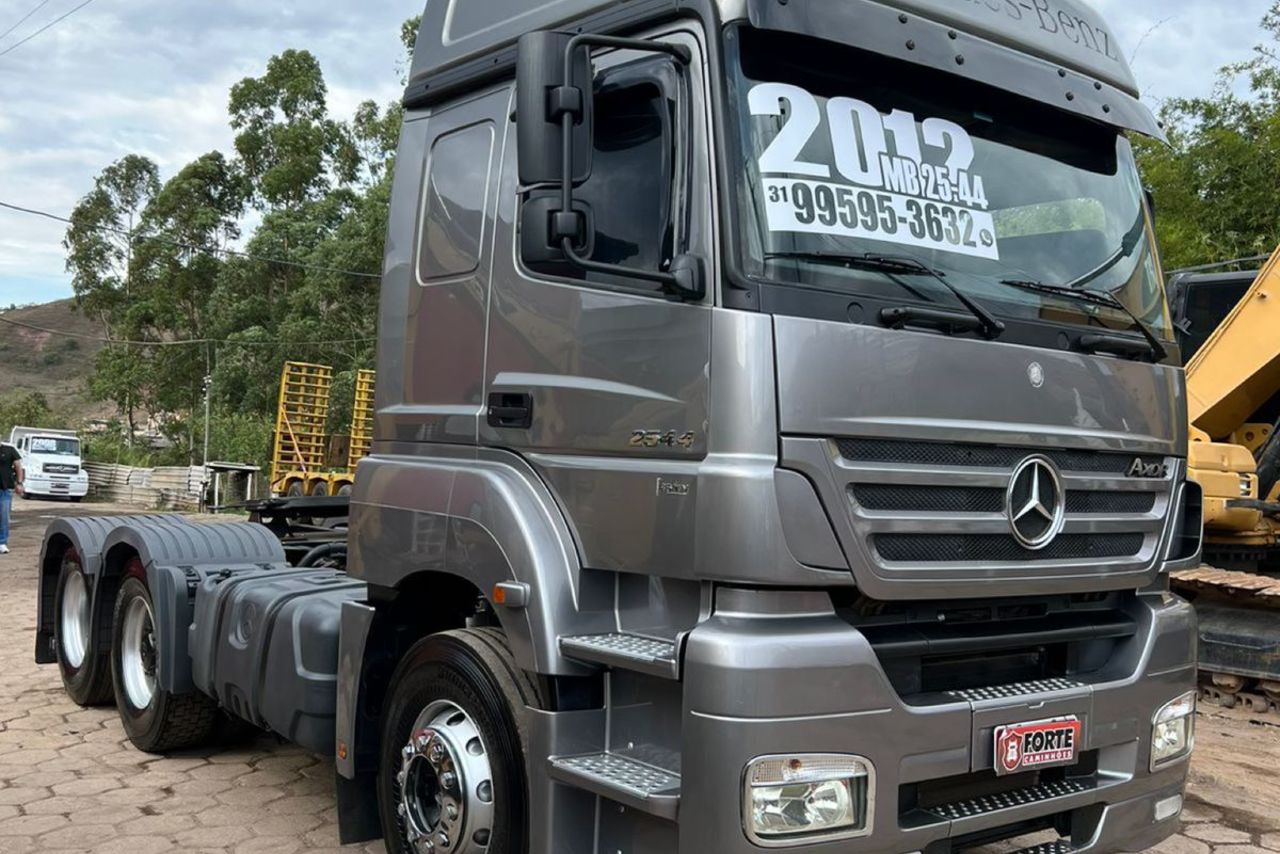 Mercedes Benz Axor 2544 - 12/12 3