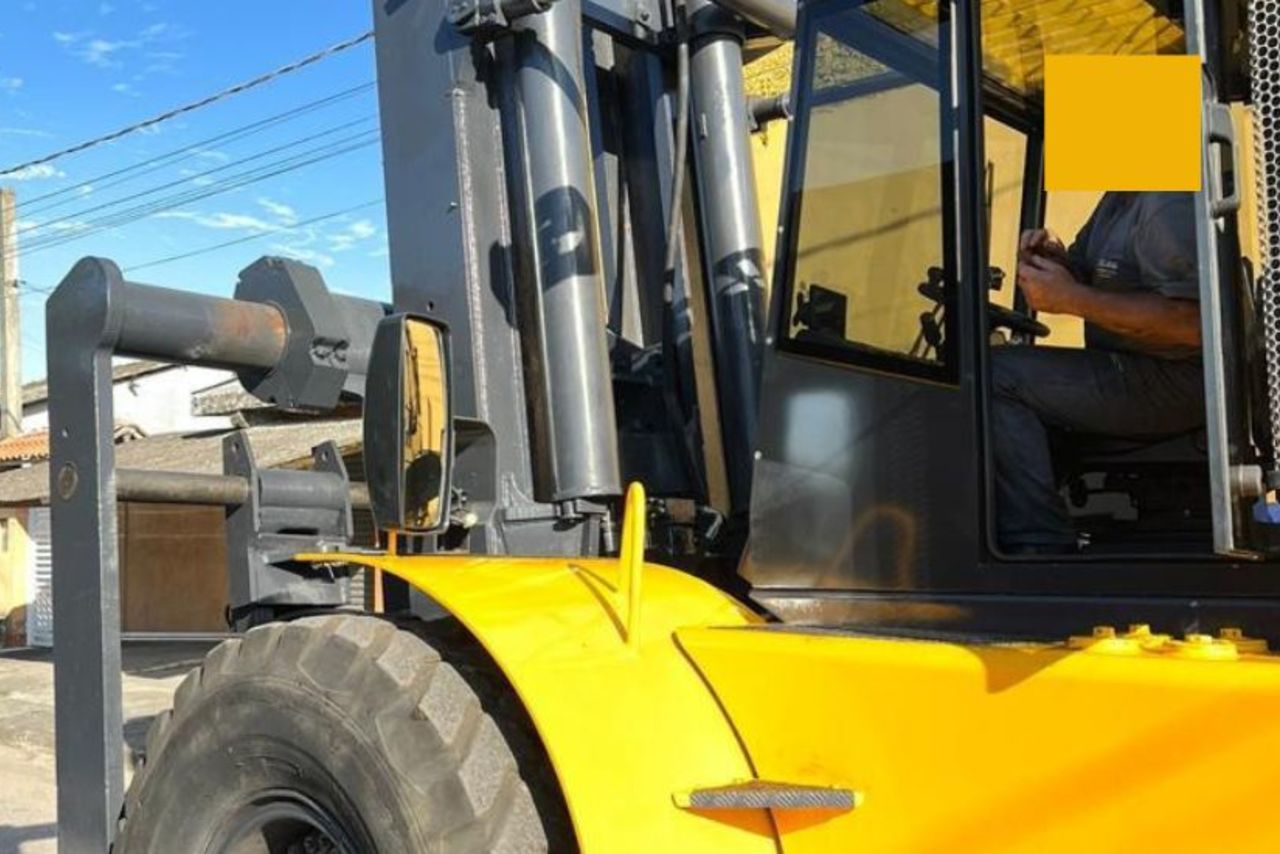 Hyster H700 - 97 5