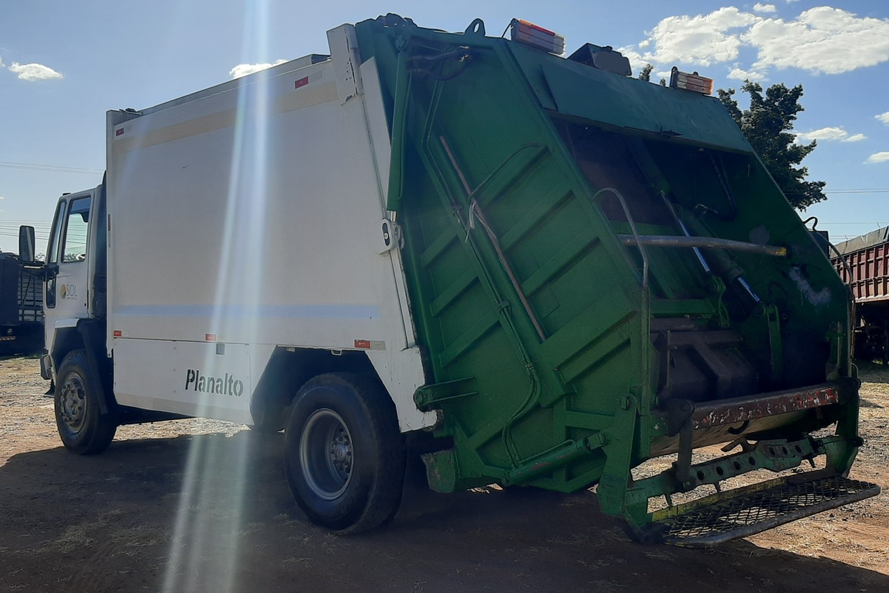 Ford Cargo1717 - 05/05 12