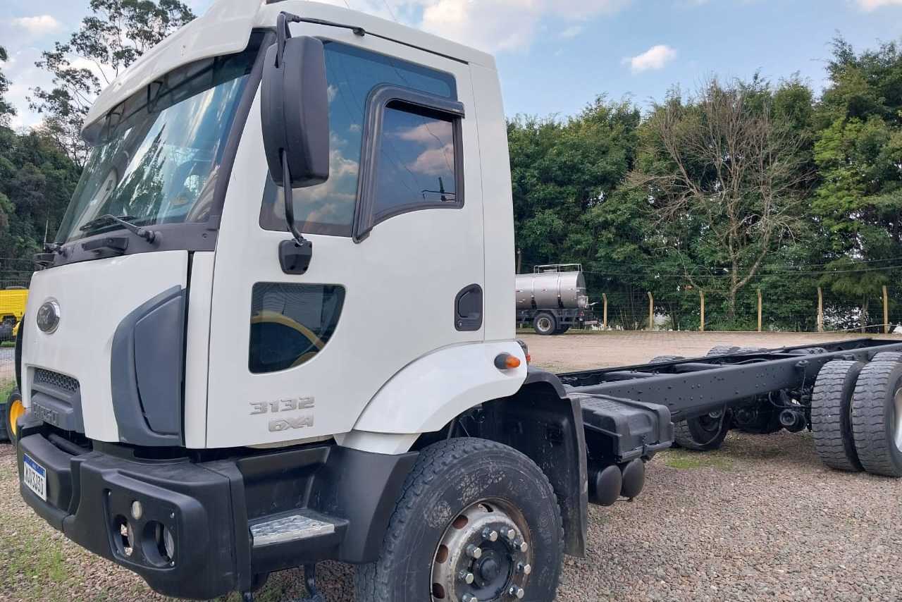 Ford 3132 - 12/12 2