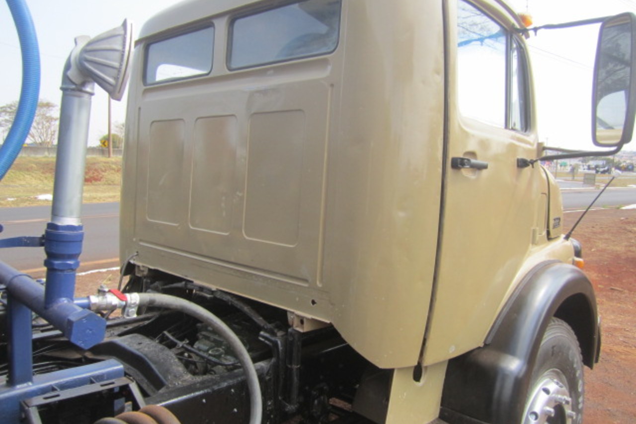 Mercedes Benz MB 2220 - 89/89 4