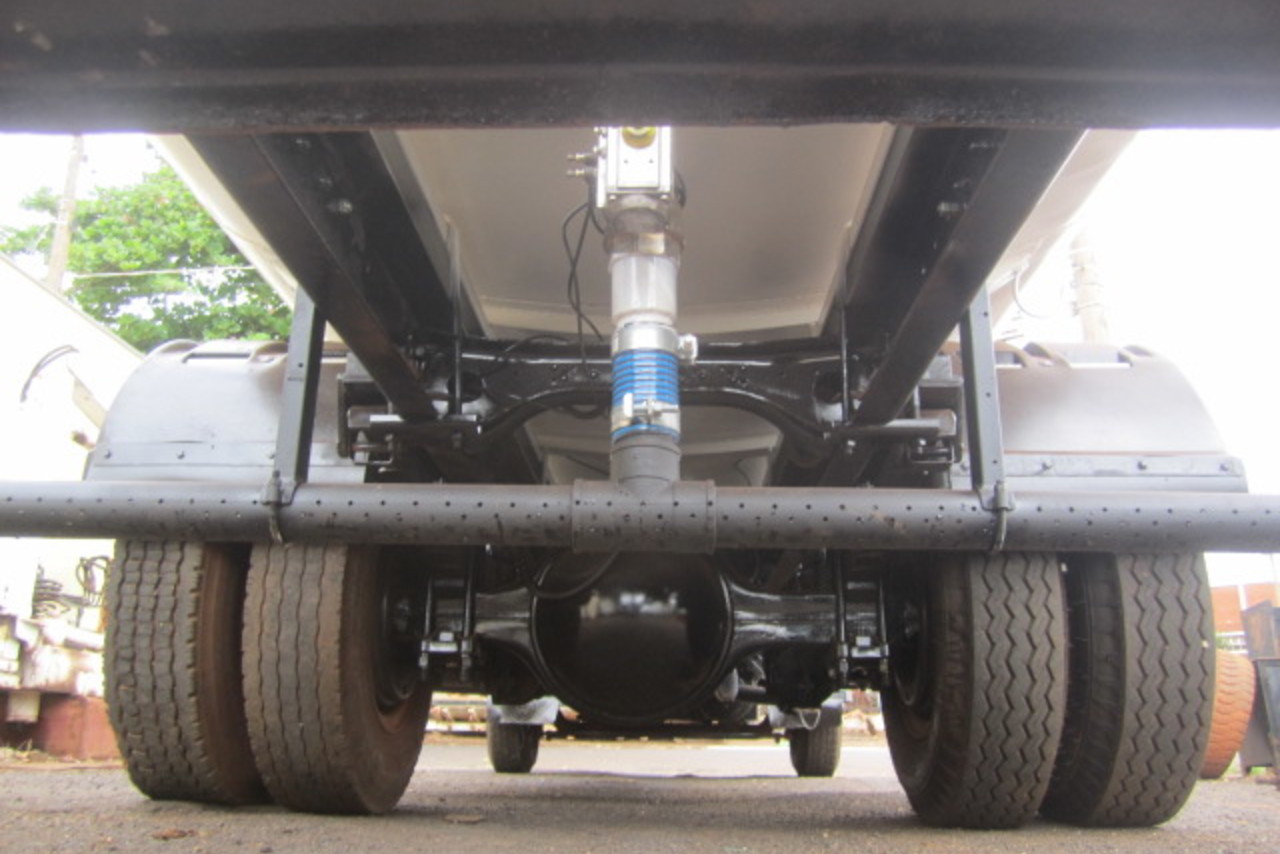 Volkswagen 13-180 - 09/09 6