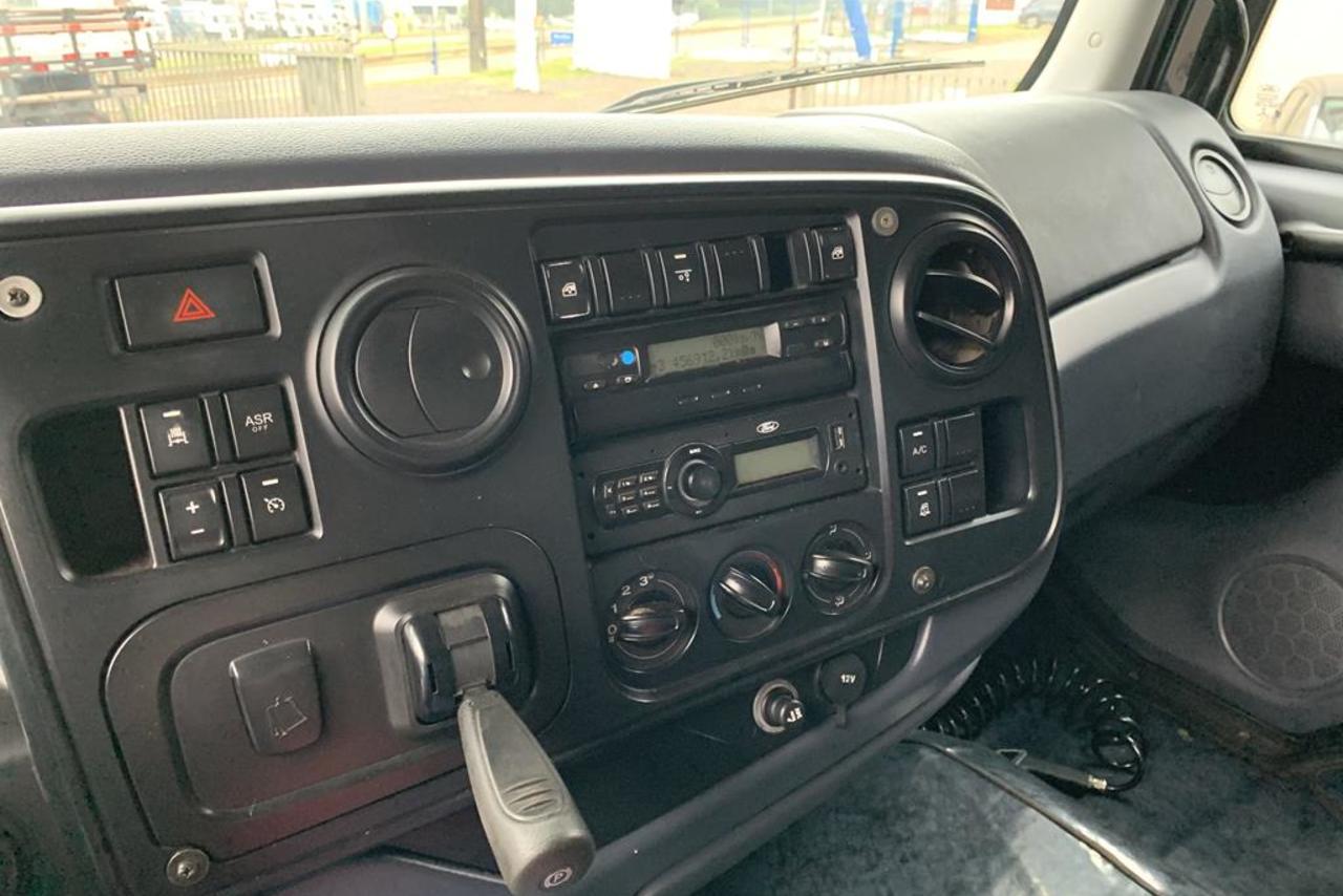 Ford Cargo2429 - 13/13 4