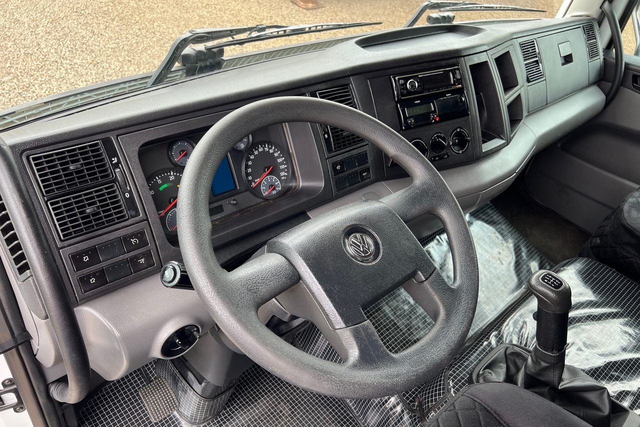 Volkswagen 24-280 E Constellation 6x2 - 20/21 8
