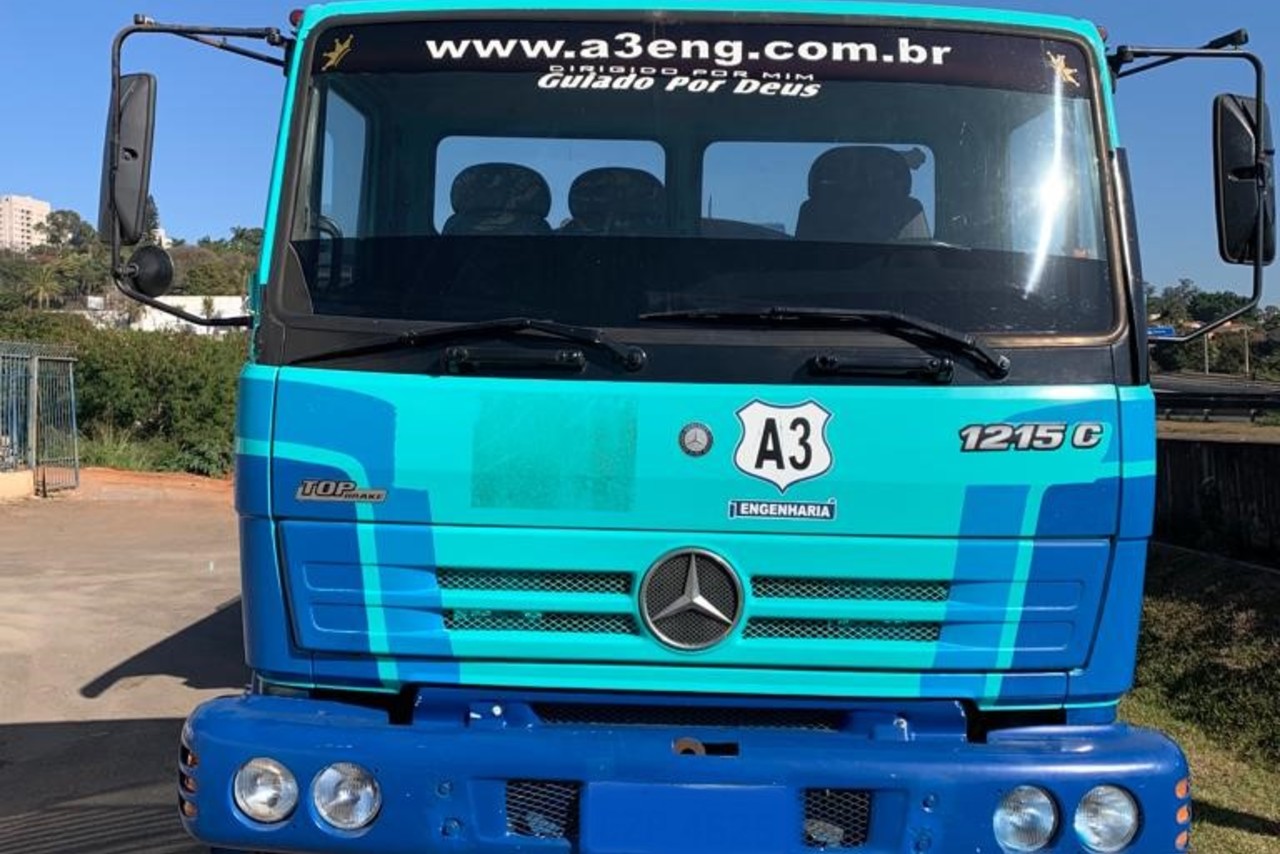 Mercedes Benz MB 1215 - 99/99 2