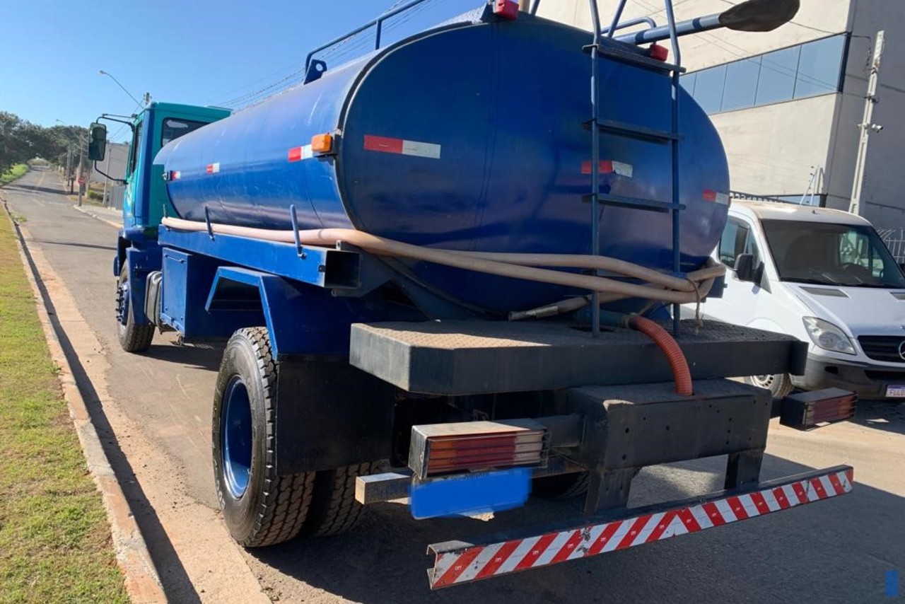 Mercedes Benz MB 1215 - 99/99 7