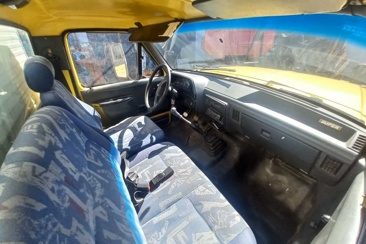Ford F4000 - 95/95 4