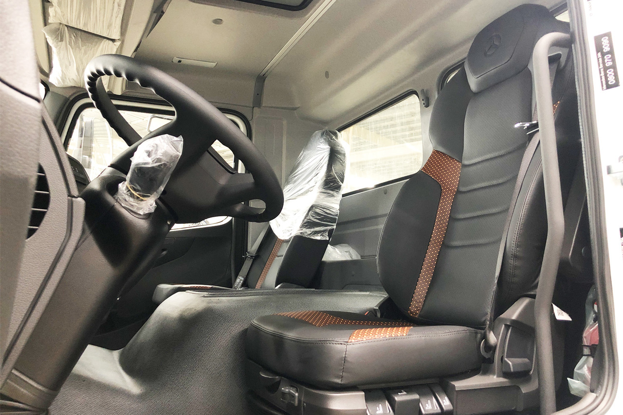 Mercedes Benz Atego 2730 - 24/25 7