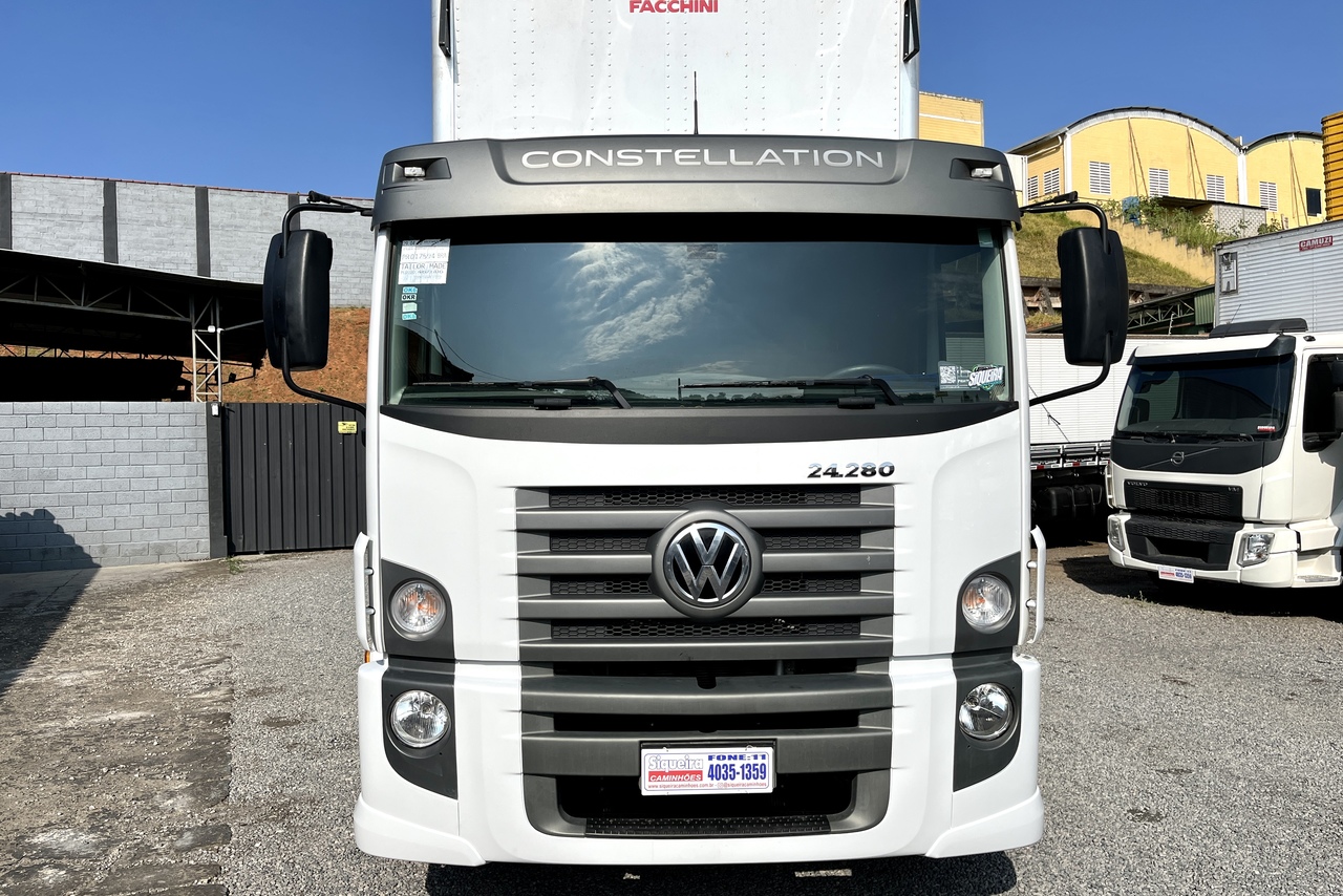 Volkswagen 24-280 E Constellation 6x2 - 22/23 2