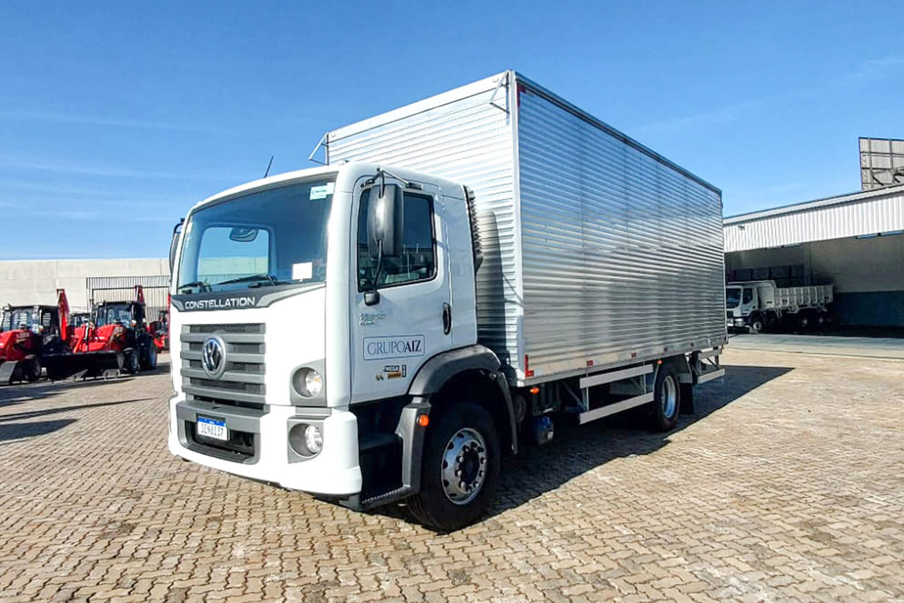 Volkswagen VW 17210 - 24/25 10