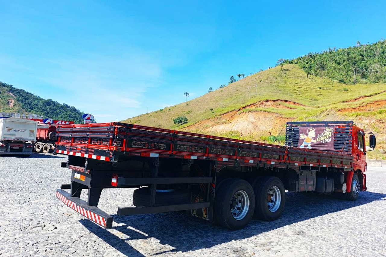 Volkswagen 24-280 E Constellation 6x2 - 12/12 4