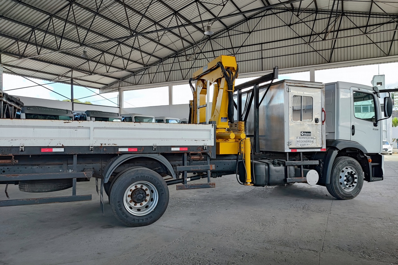 Volkswagen 17-230 E Constellation (DIESEL)(E5) - 21/22 5