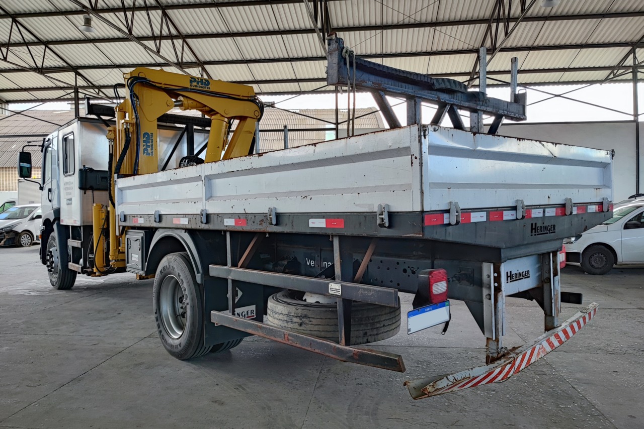 Volkswagen 17-230 E Constellation (DIESEL)(E5) - 21/22 8