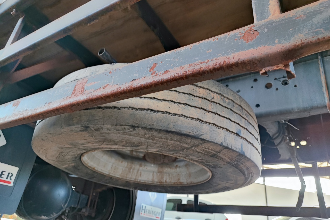 Volkswagen 17-230 E Constellation (DIESEL)(E5) - 21/22 17