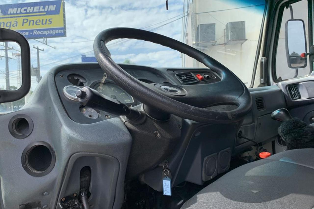 Mercedes Benz Atego 2423 - 03/03 12