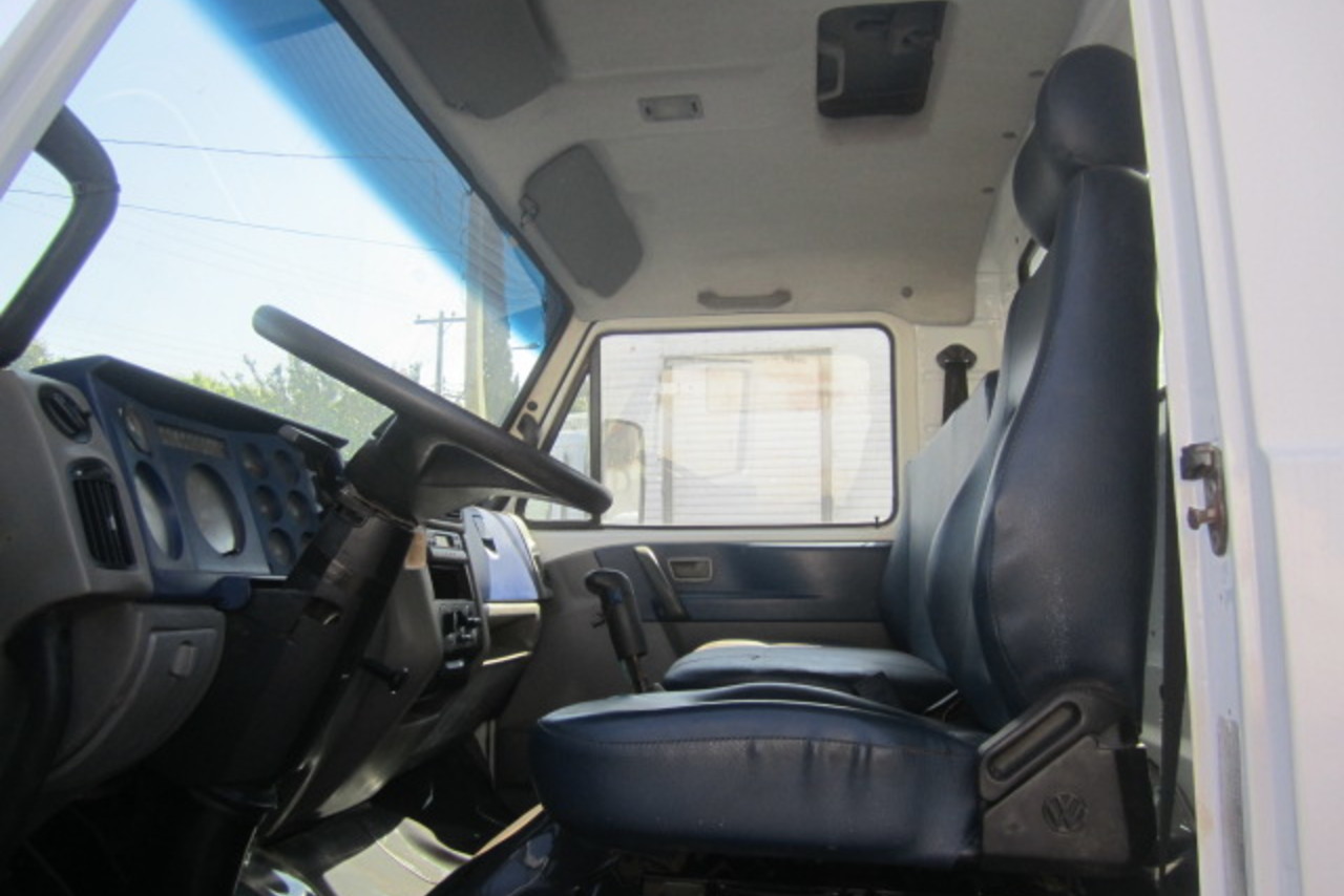 Volkswagen 31 260 - 09/09 4