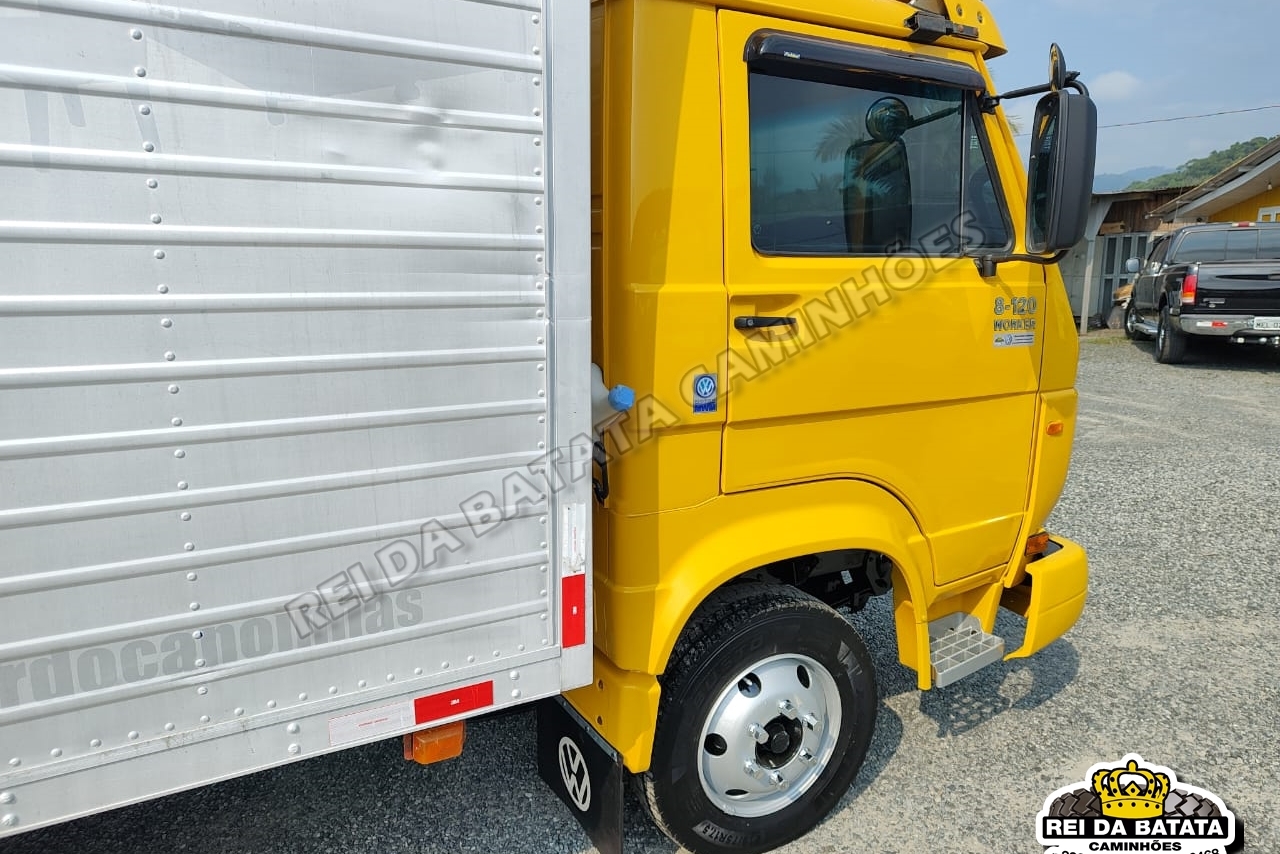Volkswagen 8 120 - 05/05 15