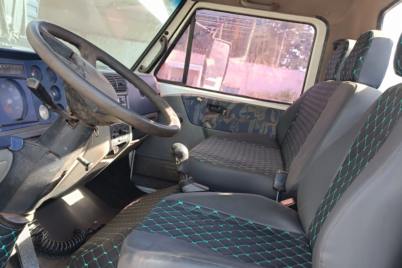 Volkswagen 13-180 - 02/02 2