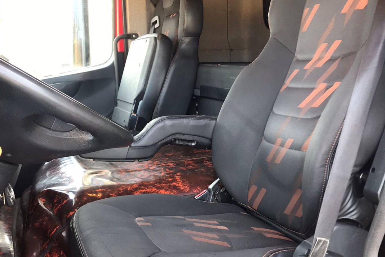 Mercedes Benz Atego 3030 - 17/18 5