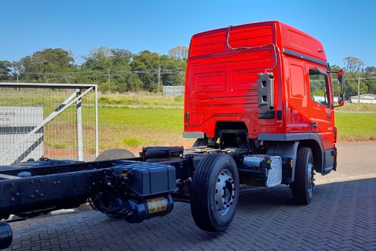 Mercedes Benz Atego 3030 - 17/18 8