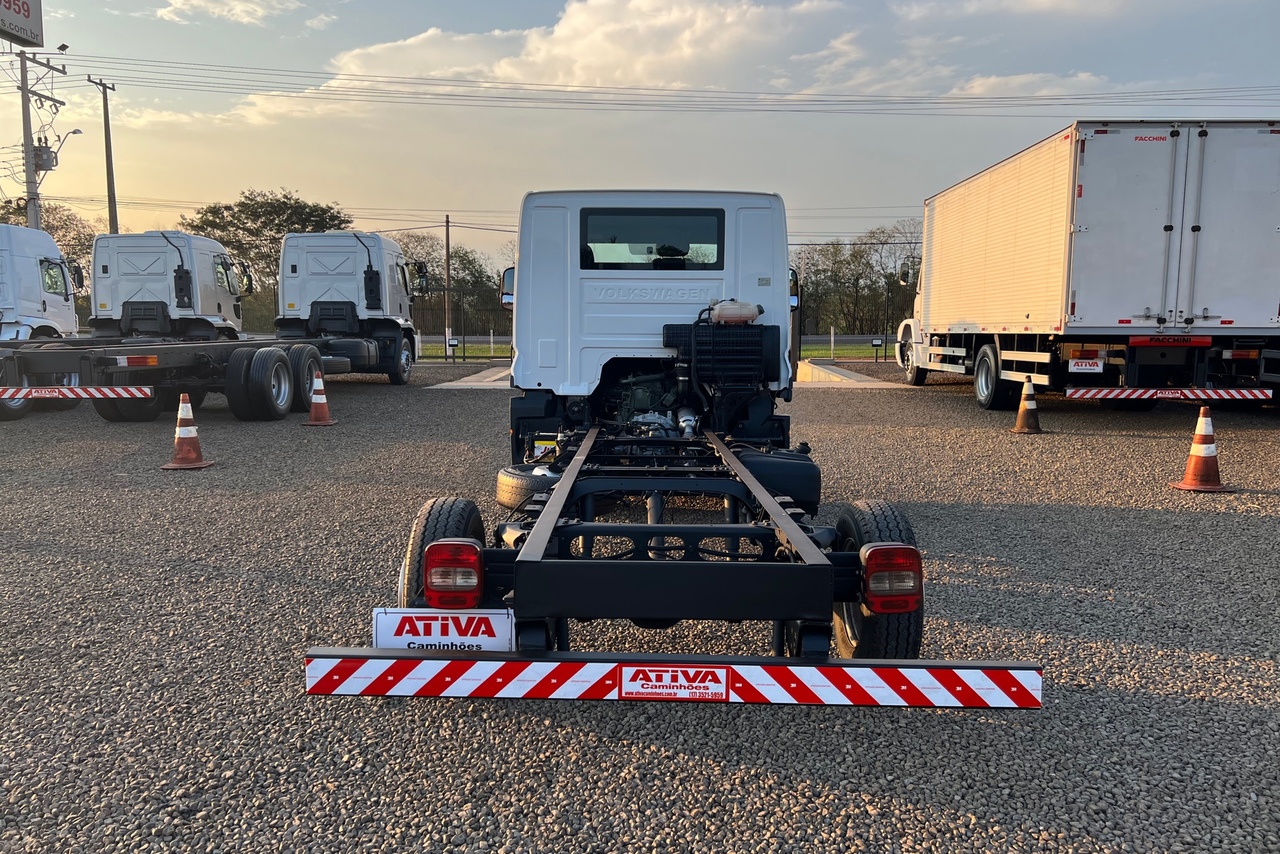 Volkswagen Delivery Express - 19/20 7