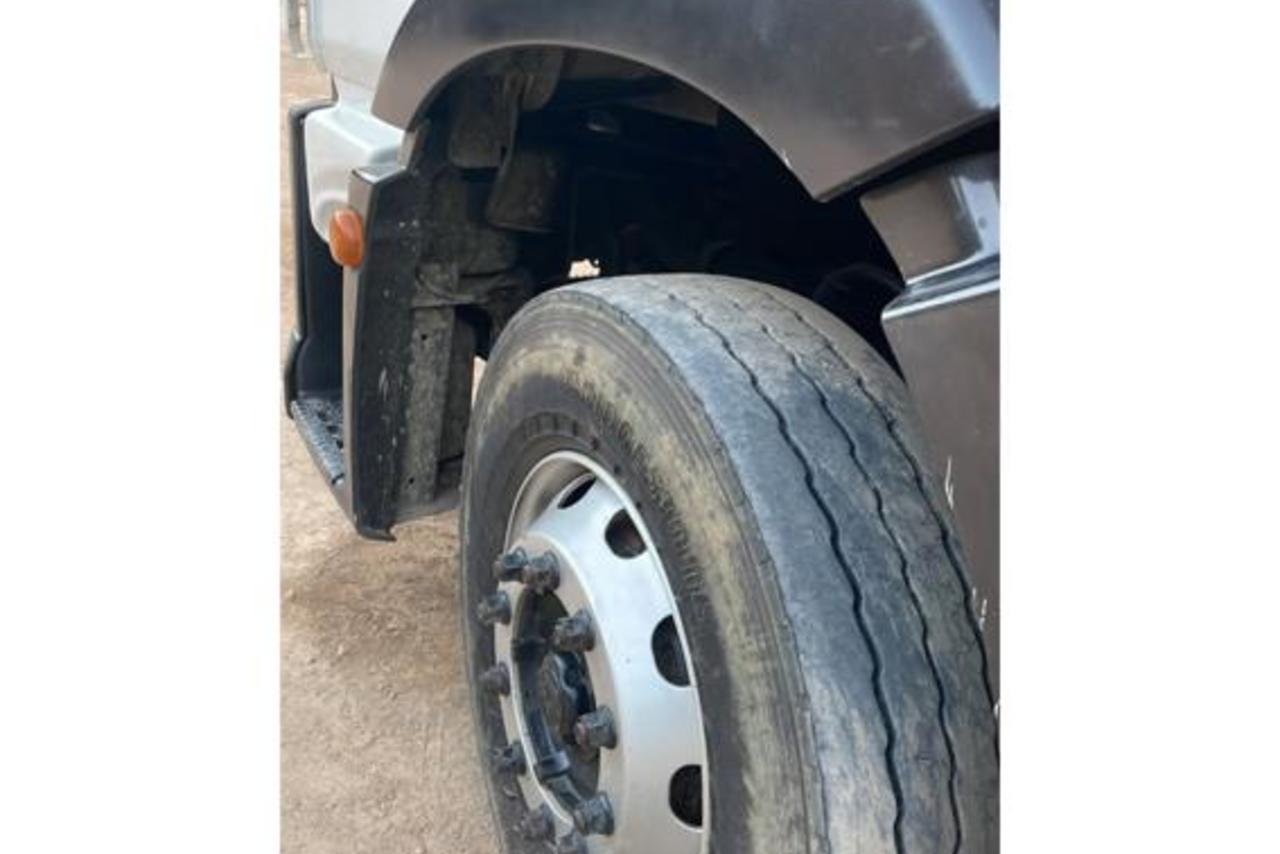 Volkswagen 24-280 E Constellation 6x2 - 12/12 3