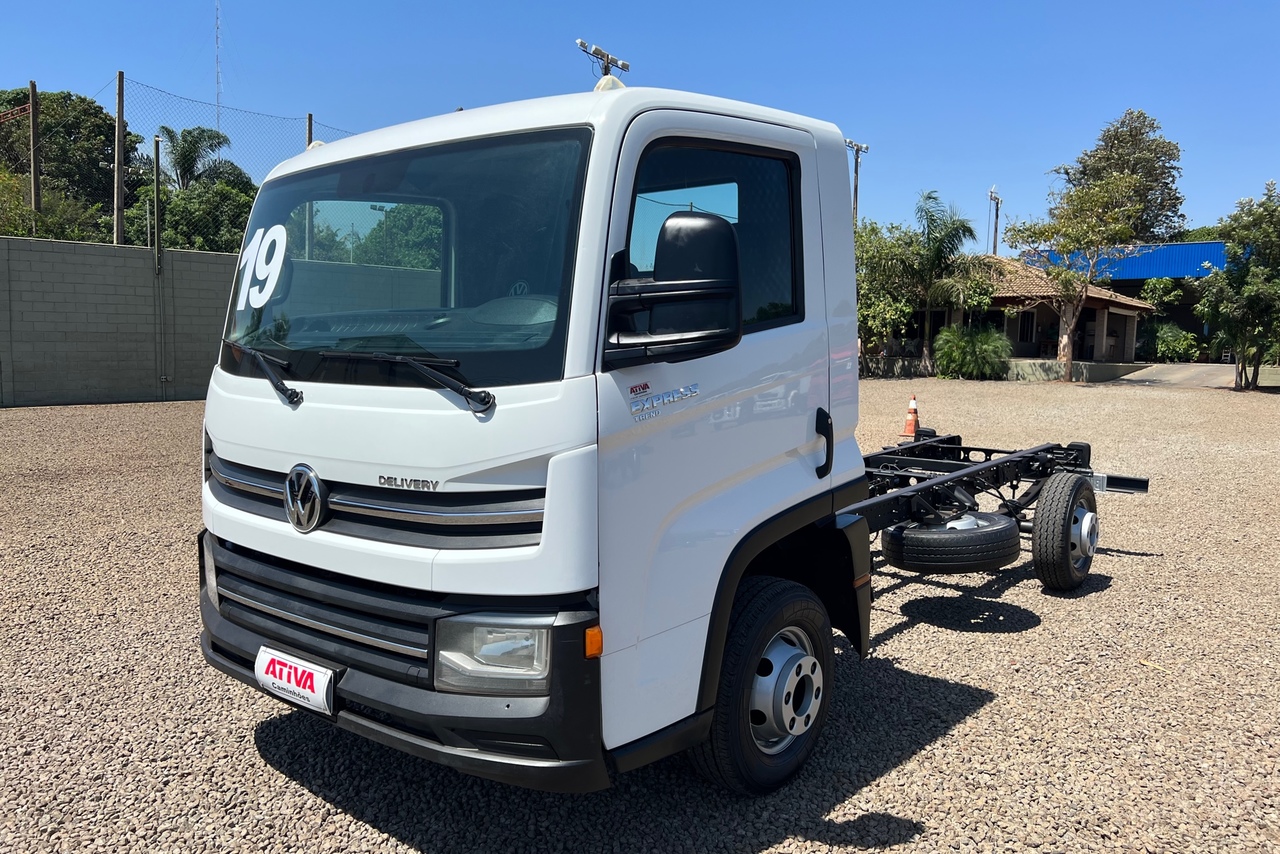 Volkswagen Delivery Express - 18/19 4
