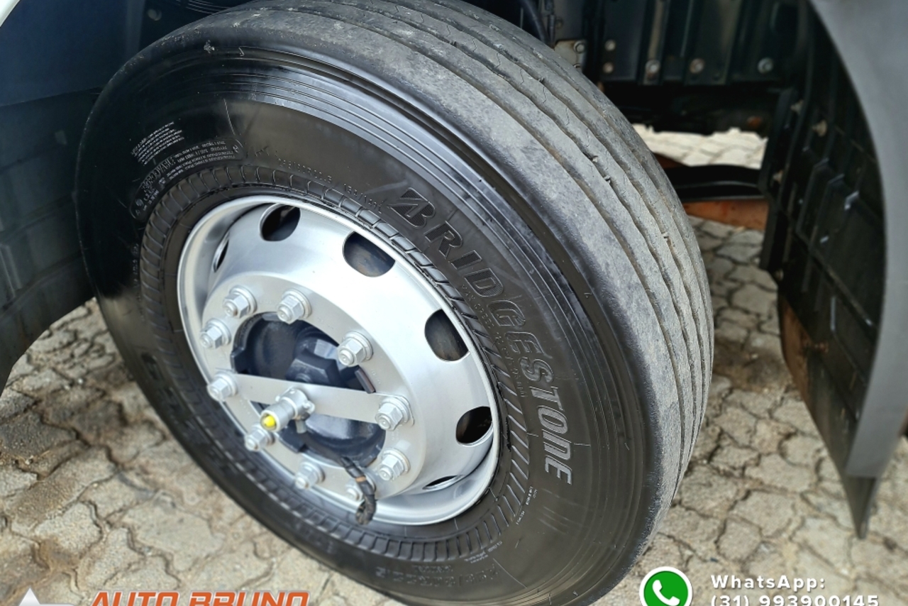 Iveco 480 Hiway - 17/18 11
